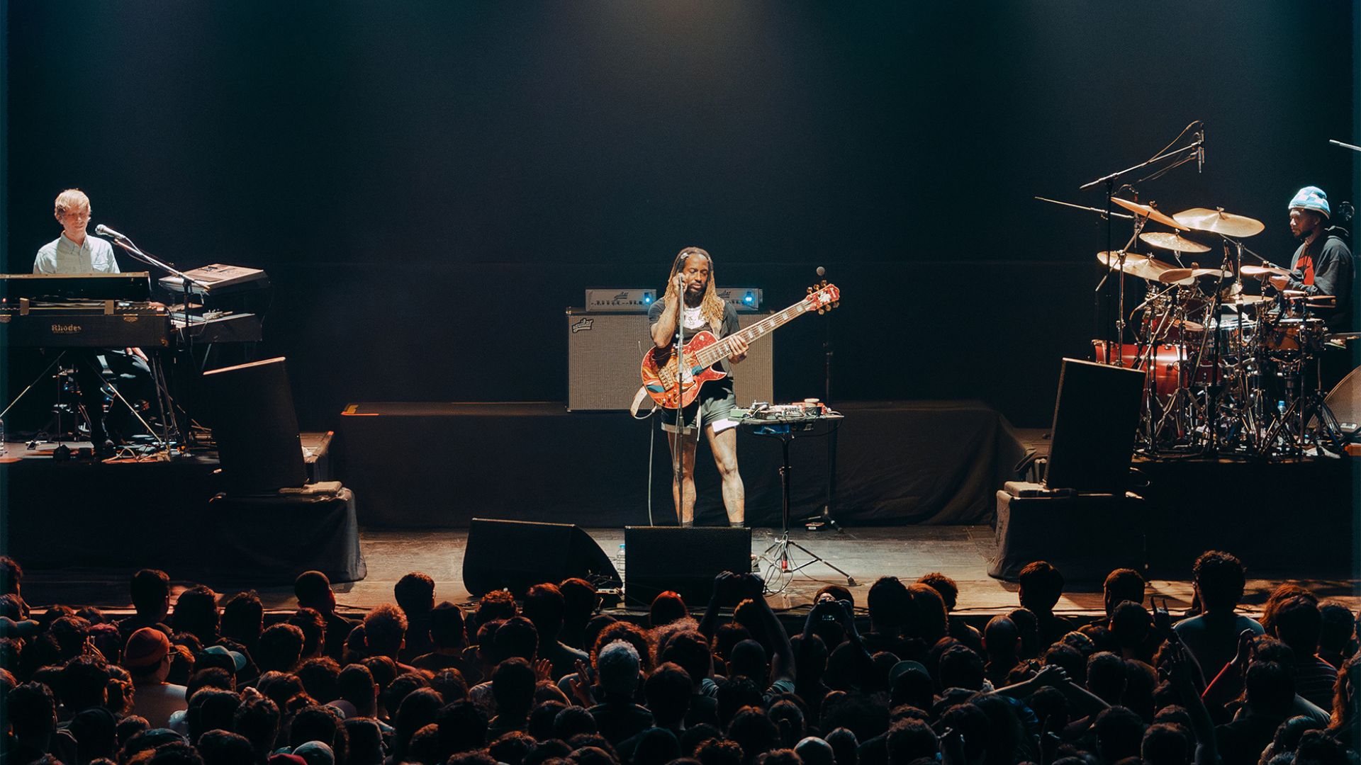 Thundercat Complejo C Art Media