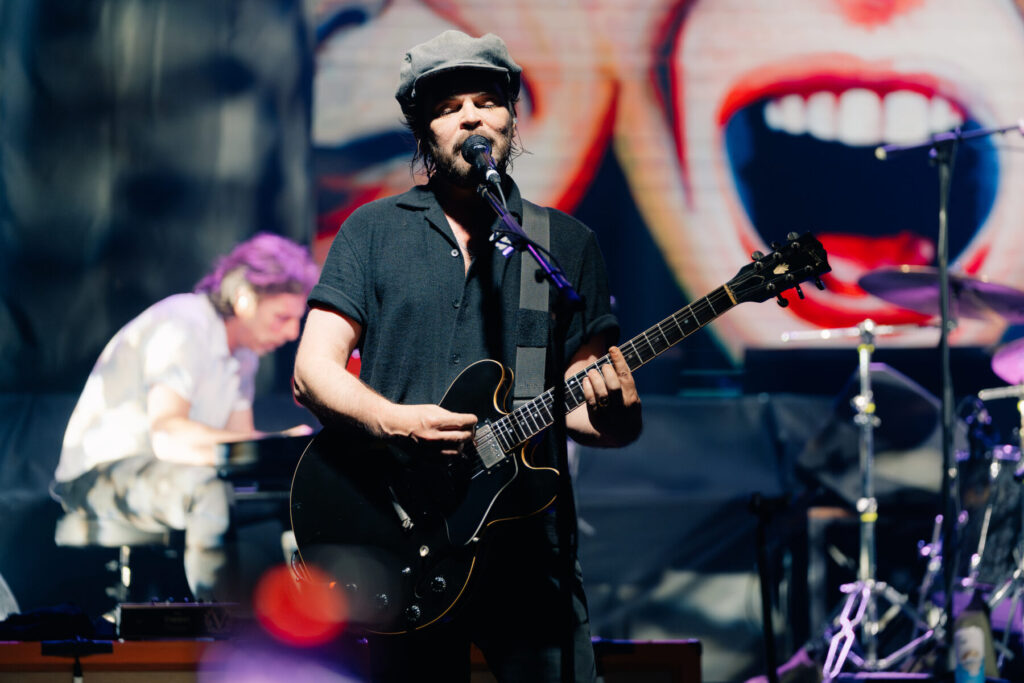 Supergrass Complejo C Art Media