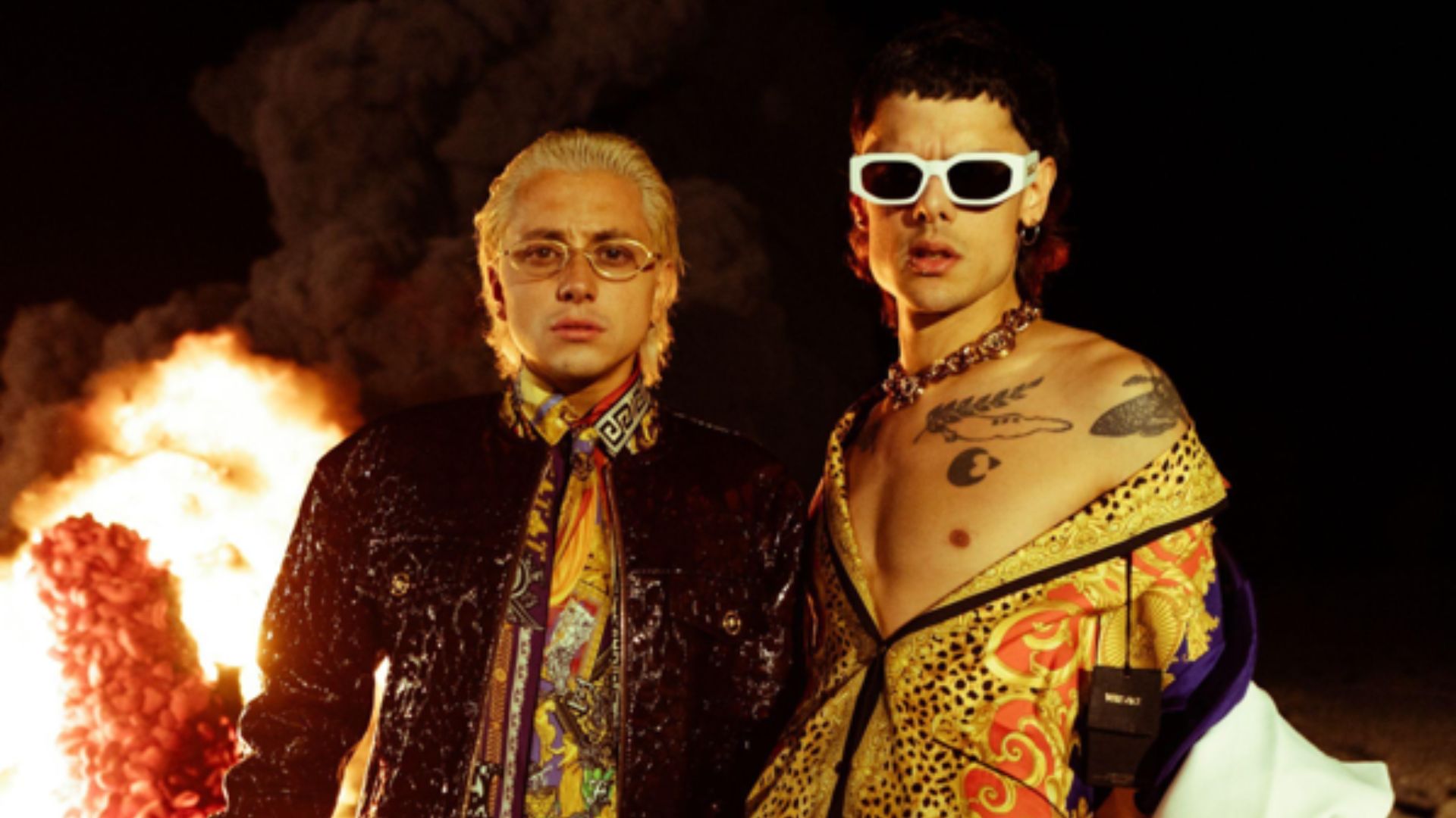 Ca7riel y Paoo Amoroso Gimme More