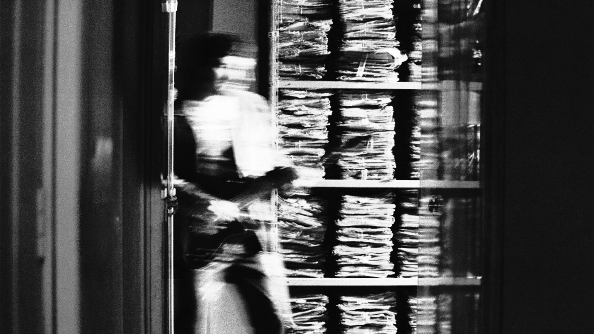 Nicolás Btesh Asuntos Pendientes